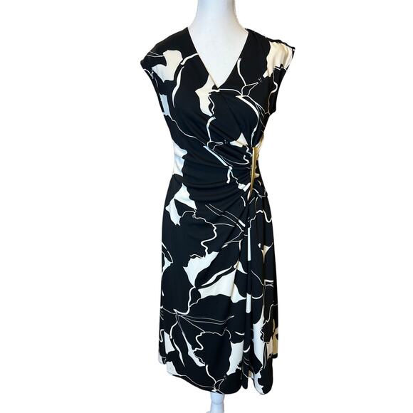Donna Karan | Black/White Jersey Knit Printed A Line Dress | 4 - Picture 1 of 15
